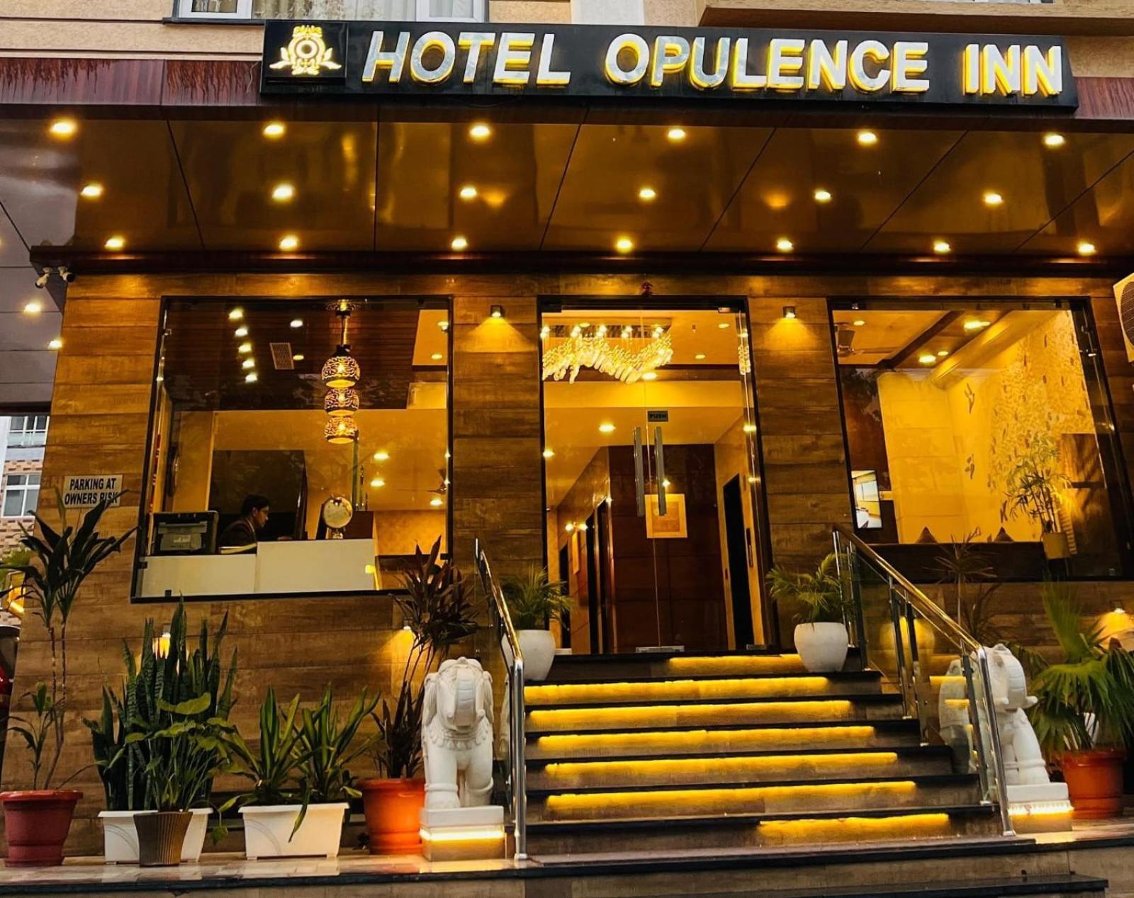 אודייפור Opulence Inn - 500 Meters From Railway Station מראה חיצוני תמונה
